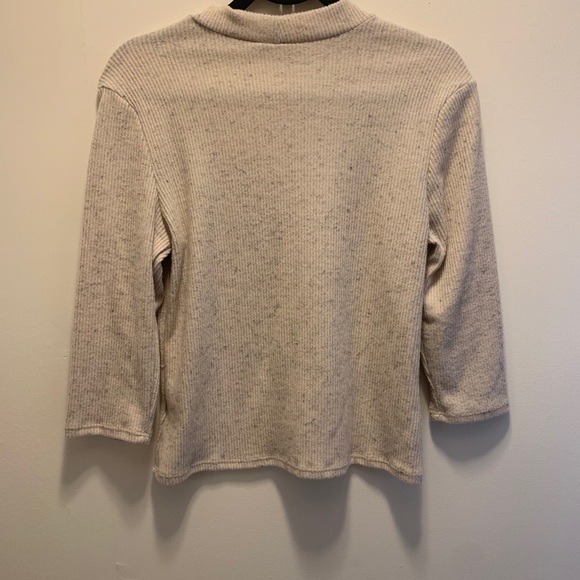 Suzy Shier Beige Ribbed Sweater with Cutout - Picture 2 of 2